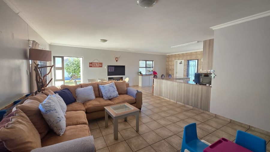 3 Bedroom Property for Sale in Country Club Western Cape